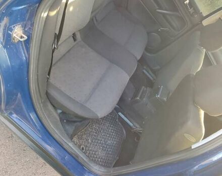 Синій Фольксваген Пассат, об'ємом двигуна 1.6 л та пробігом 352 тис. км за 3500 $, фото 4 на Automoto.ua