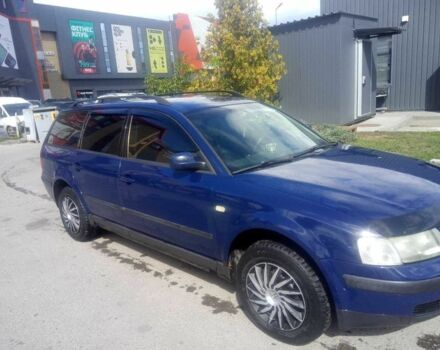 Синий Фольксваген Пассат, объемом двигателя 1.6 л и пробегом 250 тыс. км за 3600 $, фото 4 на Automoto.ua