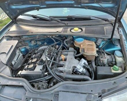 Синій Фольксваген Пассат, об'ємом двигуна 1.78 л та пробігом 380 тис. км за 3300 $, фото 3 на Automoto.ua