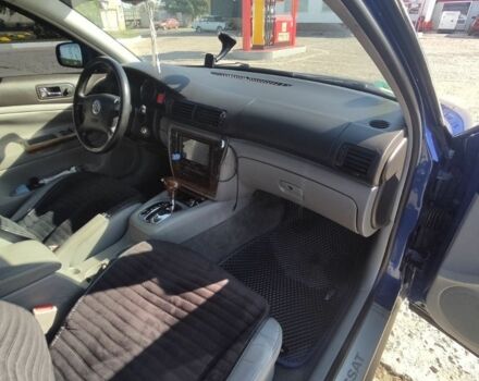 Синій Фольксваген Пассат, об'ємом двигуна 1.8 л та пробігом 390 тис. км за 3950 $, фото 5 на Automoto.ua