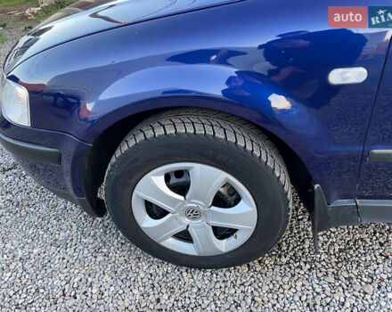 Синий Фольксваген Пассат, объемом двигателя 1.9 л и пробегом 500 тыс. км за 3250 $, фото 18 на Automoto.ua