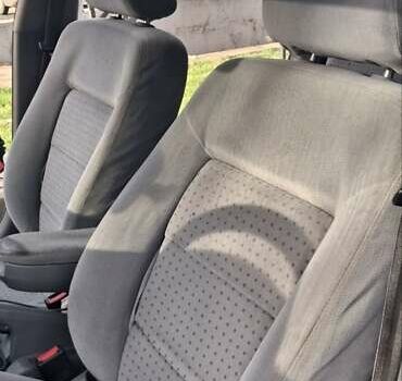 Синій Фольксваген Пассат, об'ємом двигуна 1.9 л та пробігом 437 тис. км за 3000 $, фото 4 на Automoto.ua