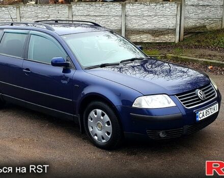 Синий Фольксваген Пассат, объемом двигателя 1.6 л и пробегом 302 тыс. км за 4999 $, фото 2 на Automoto.ua