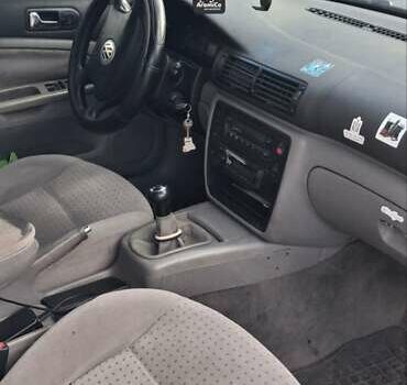 Синій Фольксваген Пассат, об'ємом двигуна 1.9 л та пробігом 437 тис. км за 3000 $, фото 6 на Automoto.ua