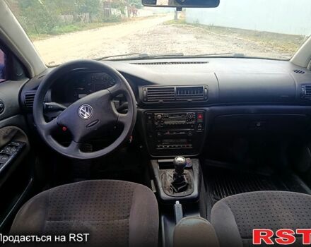 Синій Фольксваген Пассат, об'ємом двигуна 1.9 л та пробігом 210 тис. км за 2300 $, фото 1 на Automoto.ua