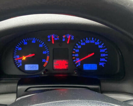 Синий Фольксваген Пассат, объемом двигателя 2.77 л и пробегом 290 тыс. км за 3500 $, фото 8 на Automoto.ua