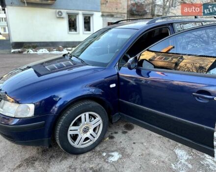 Синій Фольксваген Пассат, об'ємом двигуна 1.6 л та пробігом 293 тис. км за 3899 $, фото 8 на Automoto.ua