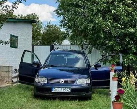 Синій Фольксваген Пассат, об'ємом двигуна 1.9 л та пробігом 400 тис. км за 2100 $, фото 1 на Automoto.ua