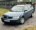 Синий Фольксваген Пассат, объемом двигателя 1.6 л и пробегом 250 тыс. км за 4300 $, фото 1 на Automoto.ua