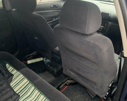 Синий Фольксваген Пассат, объемом двигателя 1.8 л и пробегом 300 тыс. км за 4200 $, фото 11 на Automoto.ua