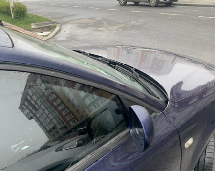 Синий Фольксваген Пассат, объемом двигателя 1.8 л и пробегом 300 тыс. км за 4200 $, фото 4 на Automoto.ua