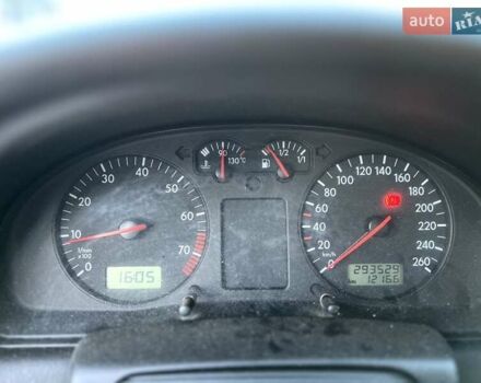 Синій Фольксваген Пассат, об'ємом двигуна 1.6 л та пробігом 293 тис. км за 3899 $, фото 5 на Automoto.ua