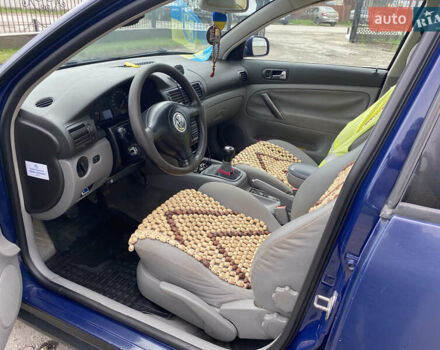 Синий Фольксваген Пассат, объемом двигателя 1.9 л и пробегом 440 тыс. км за 4500 $, фото 9 на Automoto.ua