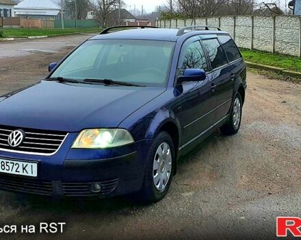 Синий Фольксваген Пассат, объемом двигателя 1.6 л и пробегом 302 тыс. км за 4999 $, фото 6 на Automoto.ua