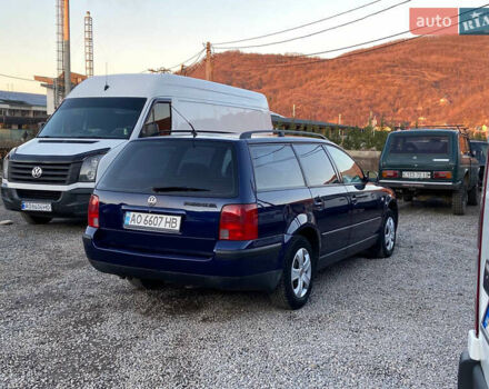 Синий Фольксваген Пассат, объемом двигателя 1.9 л и пробегом 500 тыс. км за 3250 $, фото 19 на Automoto.ua