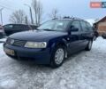 Синий Фольксваген Пассат, объемом двигателя 1.6 л и пробегом 320 тыс. км за 3699 $, фото 1 на Automoto.ua
