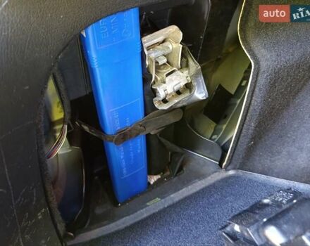 Фольксваген Пассат 2001 у Дрогобичі на Automoto.ua Синій Фольксваген Пассат, об'ємом двигуна 1.6 л та пробігом 290 тис. км за 4000 $, фото 29 на Automoto.ua