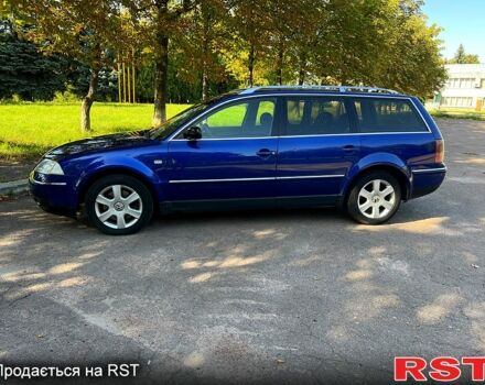 Синий Фольксваген Пассат, объемом двигателя 2.5 л и пробегом 300 тыс. км за 3999 $, фото 10 на Automoto.ua