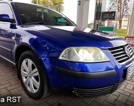Синий Фольксваген Пассат, объемом двигателя 1.9 л и пробегом 300 тыс. км за 4400 $, фото 2 на Automoto.ua