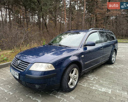 Синий Фольксваген Пассат, объемом двигателя 1.9 л и пробегом 438 тыс. км за 4200 $, фото 2 на Automoto.ua
