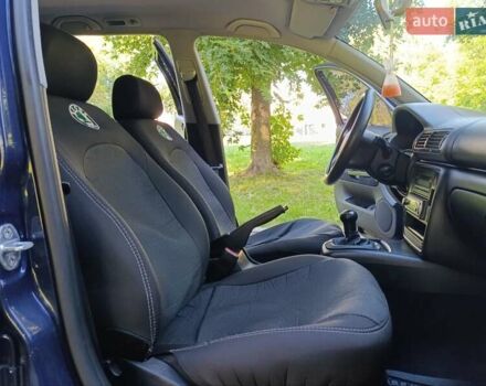 Фольксваген Пассат 2001 у Дрогобичі на Automoto.ua Синій Фольксваген Пассат, об'ємом двигуна 1.6 л та пробігом 290 тис. км за 4000 $, фото 14 на Automoto.ua