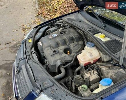 Синий Фольксваген Пассат, объемом двигателя 1.9 л и пробегом 310 тыс. км за 4500 $, фото 2 на Automoto.ua