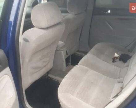 Синий Фольксваген Пассат, объемом двигателя 1.9 л и пробегом 429 тыс. км за 4000 $, фото 6 на Automoto.ua