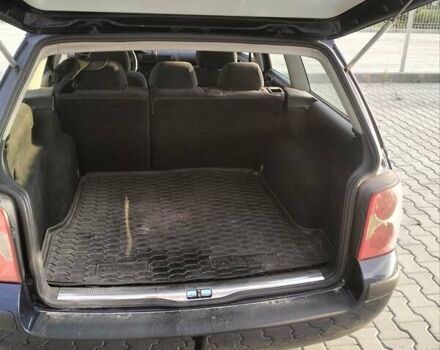 Синий Фольксваген Пассат, объемом двигателя 1.8 л и пробегом 236 тыс. км за 4999 $, фото 7 на Automoto.ua