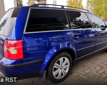 Синий Фольксваген Пассат, объемом двигателя 1.9 л и пробегом 300 тыс. км за 4400 $, фото 4 на Automoto.ua