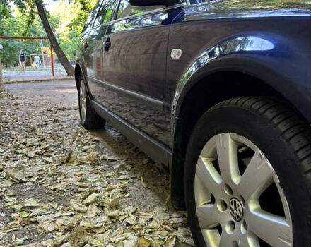 Синий Фольксваген Пассат, объемом двигателя 1.9 л и пробегом 376 тыс. км за 5000 $, фото 14 на Automoto.ua