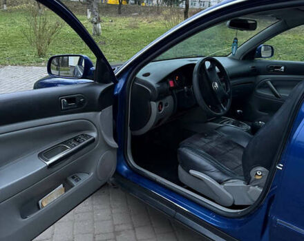 Синий Фольксваген Пассат, объемом двигателя 1.9 л и пробегом 450 тыс. км за 3550 $, фото 11 на Automoto.ua