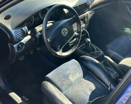 Синий Фольксваген Пассат, объемом двигателя 2 л и пробегом 470 тыс. км за 3500 $, фото 22 на Automoto.ua