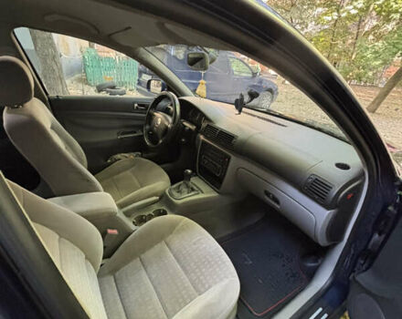 Синий Фольксваген Пассат, объемом двигателя 1.9 л и пробегом 376 тыс. км за 5000 $, фото 28 на Automoto.ua