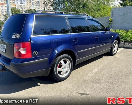 Синий Фольксваген Пассат, объемом двигателя 1.8 л и пробегом 240 тыс. км за 4300 $, фото 2 на Automoto.ua