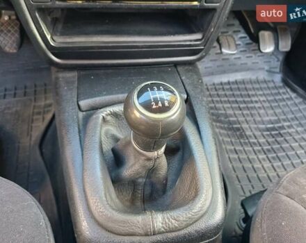 Синий Фольксваген Пассат, объемом двигателя 1.98 л и пробегом 432 тыс. км за 5800 $, фото 6 на Automoto.ua