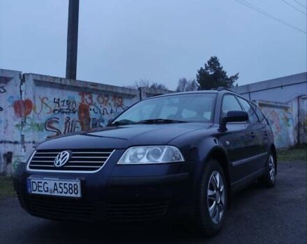 Синий Фольксваген Пассат, объемом двигателя 1.9 л и пробегом 292 тыс. км за 2399 $, фото 3 на Automoto.ua