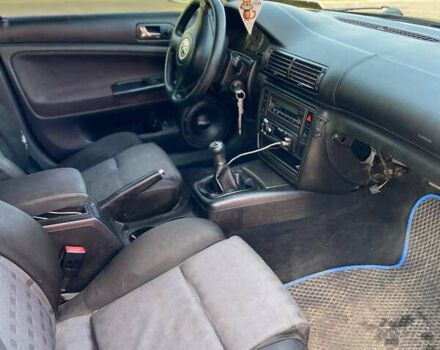 Синий Фольксваген Пассат, объемом двигателя 1.9 л и пробегом 404 тыс. км за 3800 $, фото 11 на Automoto.ua