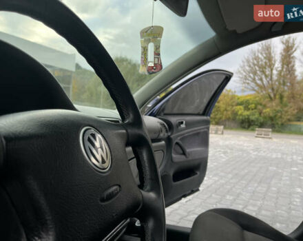 Синій Фольксваген Пассат, об'ємом двигуна 1.9 л та пробігом 300 тис. км за 3999 $, фото 37 на Automoto.ua