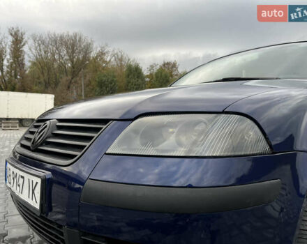 Синій Фольксваген Пассат, об'ємом двигуна 1.9 л та пробігом 300 тис. км за 3999 $, фото 28 на Automoto.ua