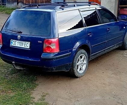 Синий Фольксваген Пассат, объемом двигателя 1.9 л и пробегом 323 тыс. км за 4300 $, фото 2 на Automoto.ua