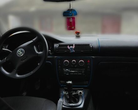 Синій Фольксваген Пассат, об'ємом двигуна 1.9 л та пробігом 350 тис. км за 3600 $, фото 4 на Automoto.ua