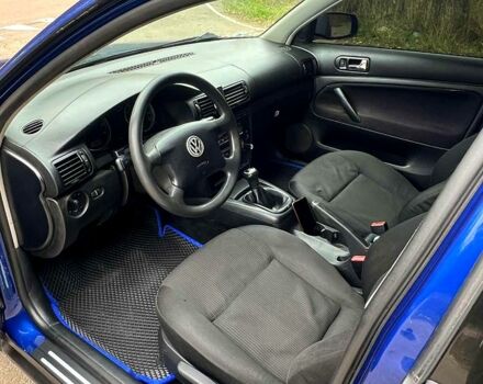 Синий Фольксваген Пассат, объемом двигателя 1.8 л и пробегом 320 тыс. км за 4500 $, фото 9 на Automoto.ua