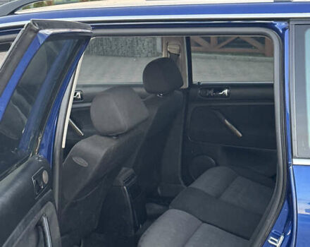 Синій Фольксваген Пассат, об'ємом двигуна 1.9 л та пробігом 382 тис. км за 3650 $, фото 5 на Automoto.ua