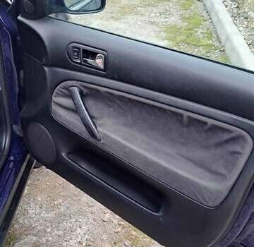 Синий Фольксваген Пассат, объемом двигателя 1.6 л и пробегом 268 тыс. км за 4100 $, фото 8 на Automoto.ua