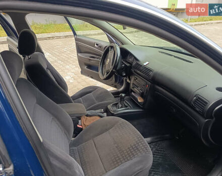 Синий Фольксваген Пассат, объемом двигателя 1.9 л и пробегом 438 тыс. км за 4200 $, фото 19 на Automoto.ua