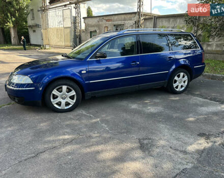 Синій Фольксваген Пассат, об'ємом двигуна 2.5 л та пробігом 300 тис. км за 4000 $, фото 13 на Automoto.ua