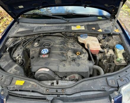 Синий Фольксваген Пассат, объемом двигателя 1.9 л и пробегом 310 тыс. км за 4500 $, фото 5 на Automoto.ua