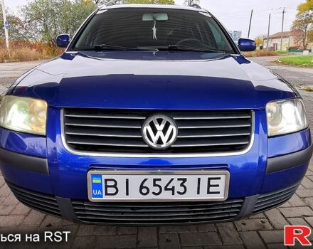 Синий Фольксваген Пассат, объемом двигателя 1.9 л и пробегом 300 тыс. км за 4400 $, фото 1 на Automoto.ua