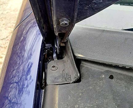 Синий Фольксваген Пассат, объемом двигателя 1.6 л и пробегом 260 тыс. км за 4200 $, фото 7 на Automoto.ua