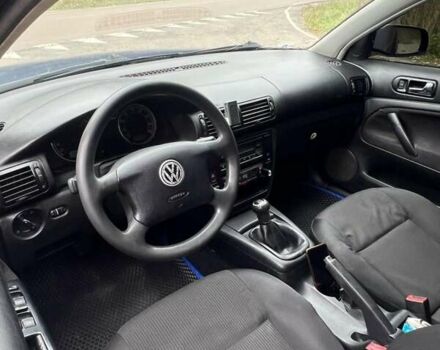 Синий Фольксваген Пассат, объемом двигателя 1.78 л и пробегом 320 тыс. км за 4500 $, фото 16 на Automoto.ua